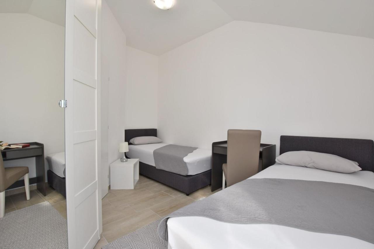 Apartments Danolic Pisak Extérieur photo